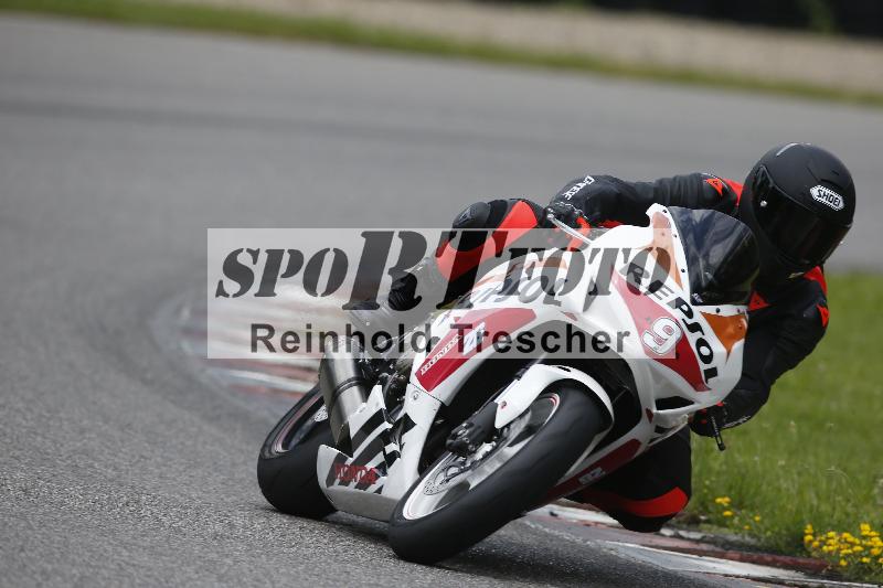 /Archiv-2024/29 12.06.2024 MOTO.CH Track Day ADR/Gruppe gelb/9